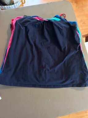 Set of 7 Adjustable Strappy Tank Tops